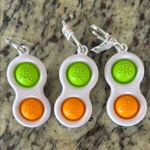 Green and Orange Fidget Keychain